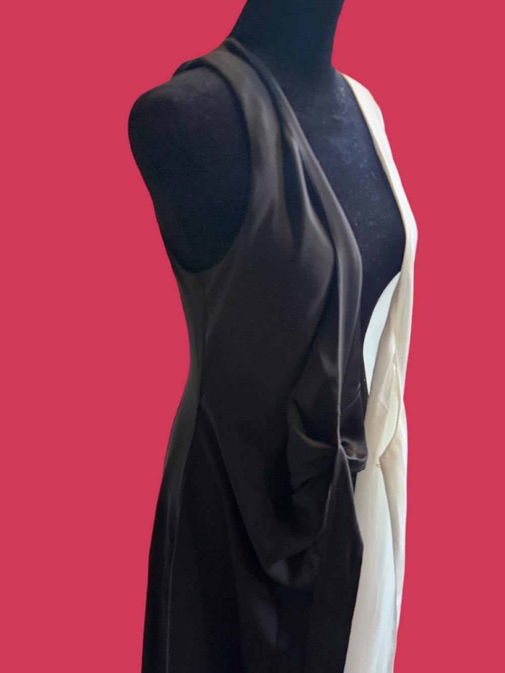 NWT- Mango! Womens Black and white wrap dress, slimming and timeless size small - Picture 7 of 13